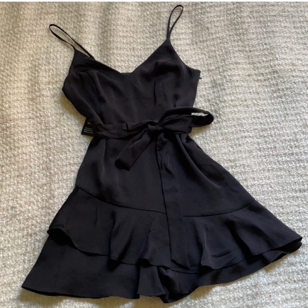 🌹NWT EXPRESS SIZE XS BLACK DRESS - Picture 1 of 10